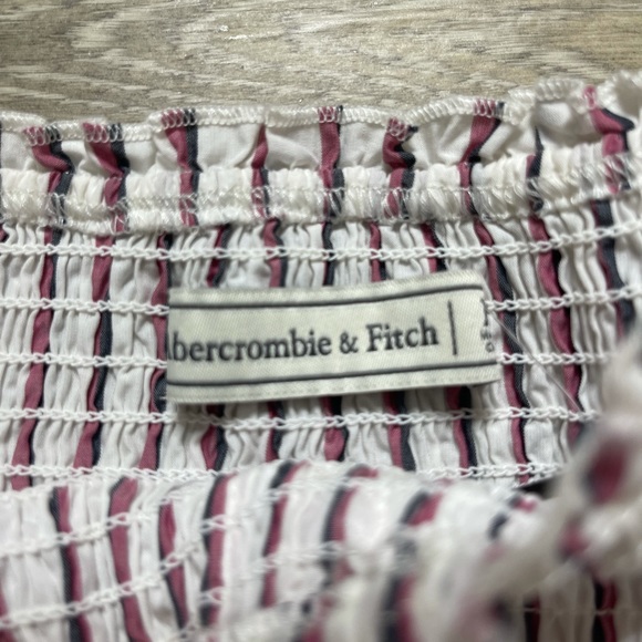 A&F off the shoulder stripped smocked peplum - Picture 5 of 7